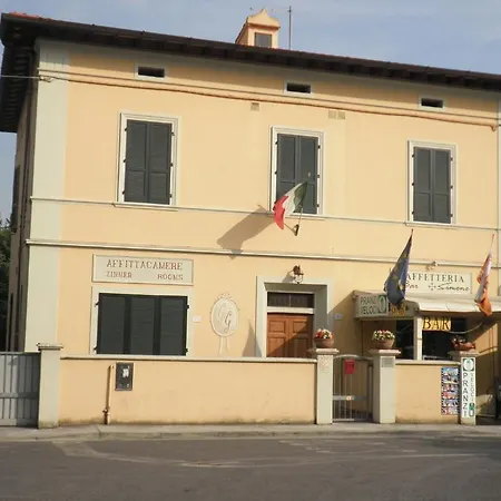 La Di Giada E Giorgia Gasthof Pisa